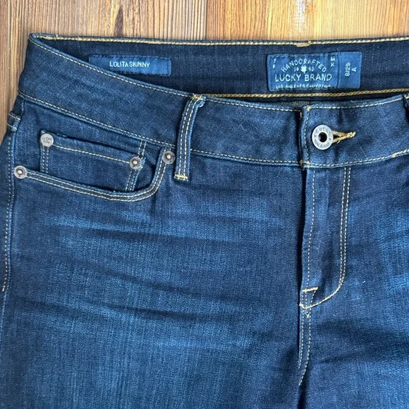 Lucky Brand Lolita Skinny Jeans Size 8/29 Dark Wash - Picture 3 of 8